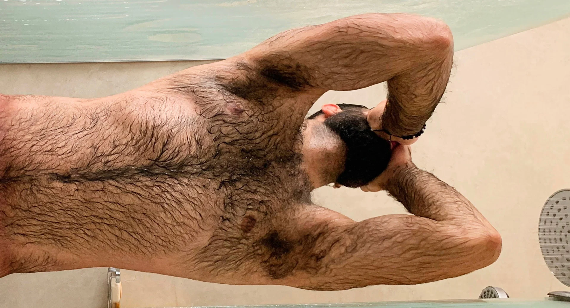 Luis profile banner