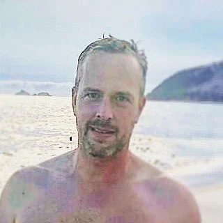 Reinold's avatar