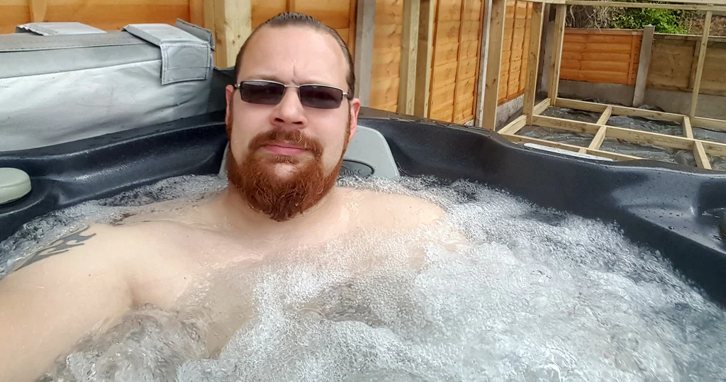 420 hot tub's avatar