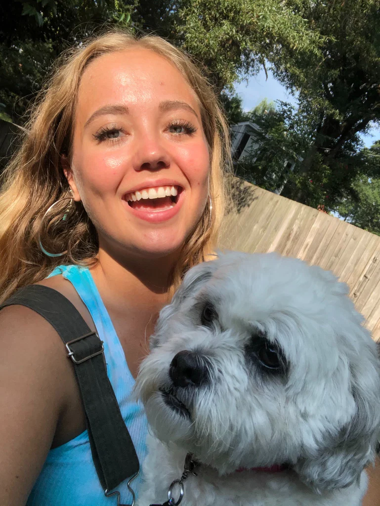 Clara's avatar