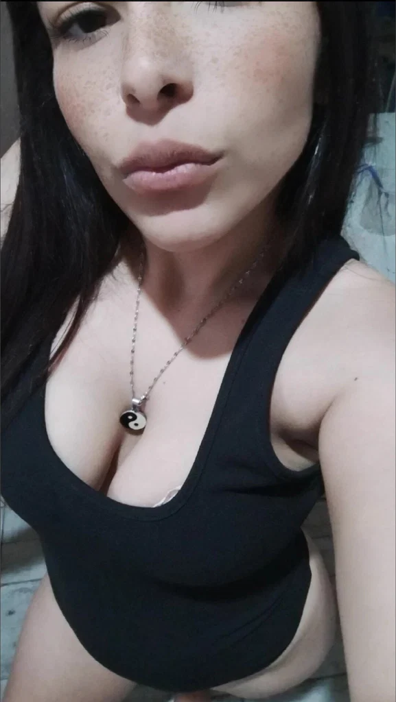 Olivia Guin's avatar