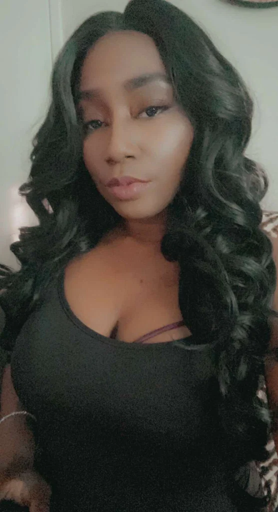 Yvonne's avatar