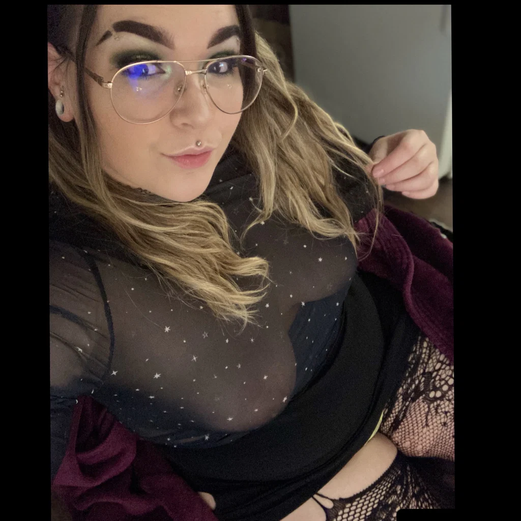 peachghoul ♡'s avatar