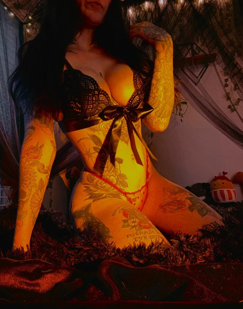 Rae's avatar