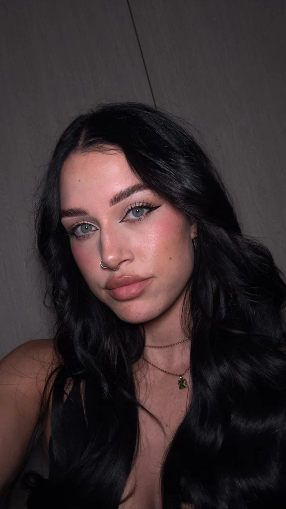 your dream girl's avatar