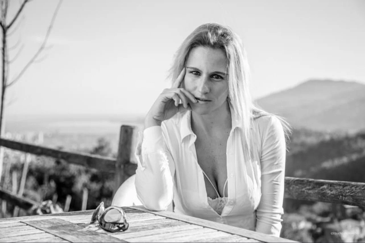 Michelle Ferrari profile banner