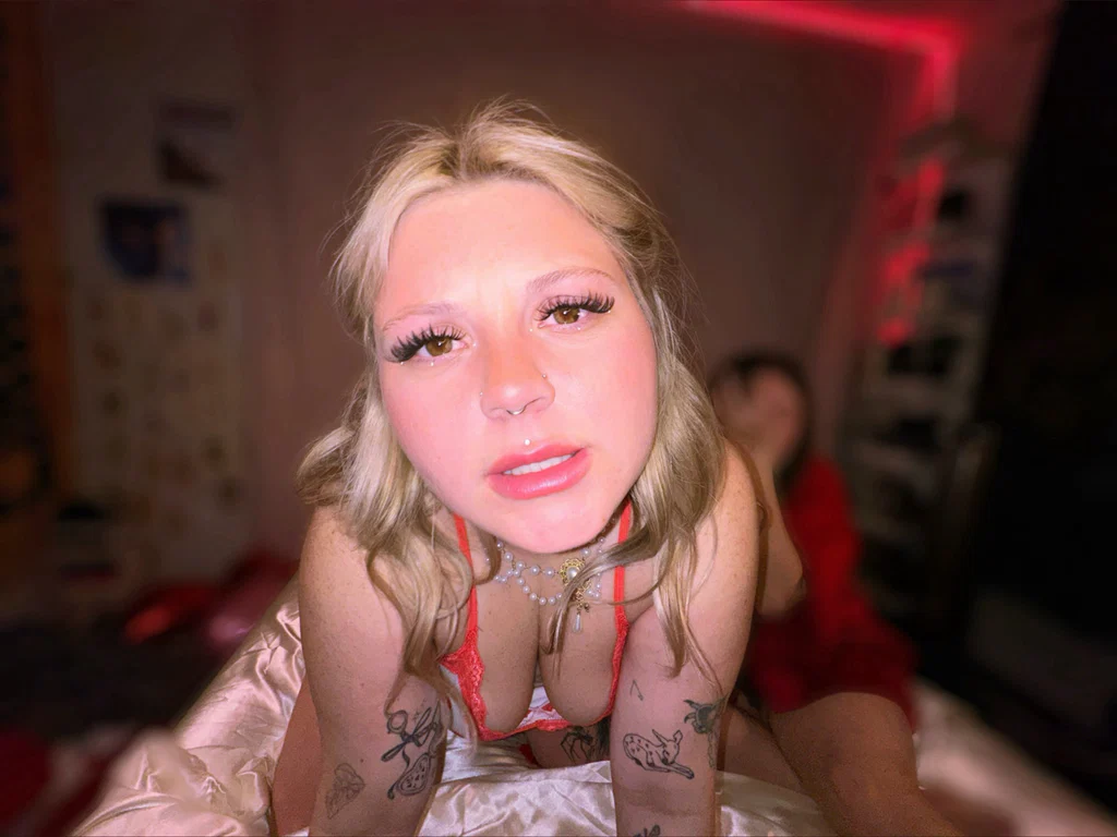 Rina Klaire's avatar