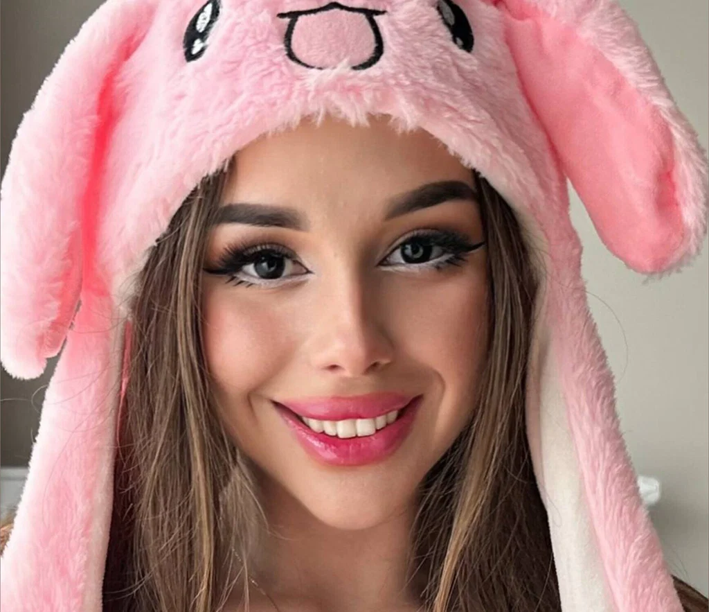Call me Didi🐰 |COSPLAY | ARTIST |