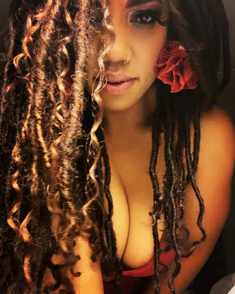 Poison Ivory's avatar