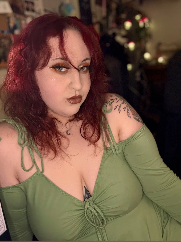 spookyscorpiobabe's avatar