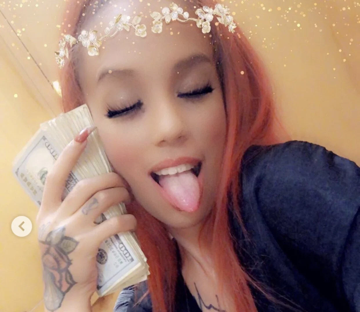 Nina Ross profile banner
