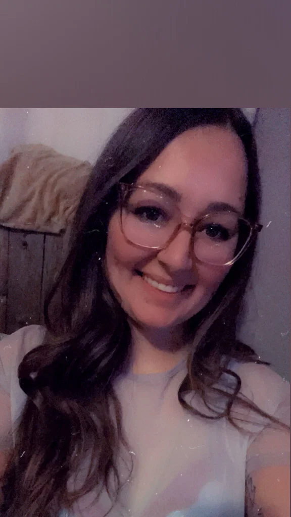 Opal Roses Hotwife
