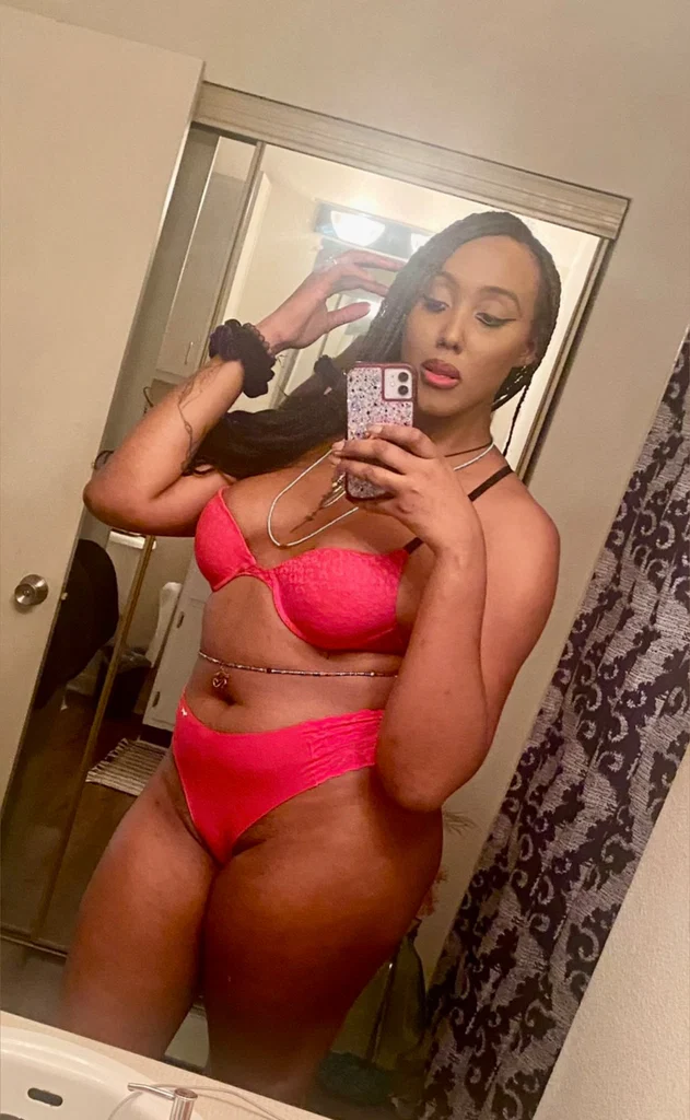 Hazel Ebony's avatar