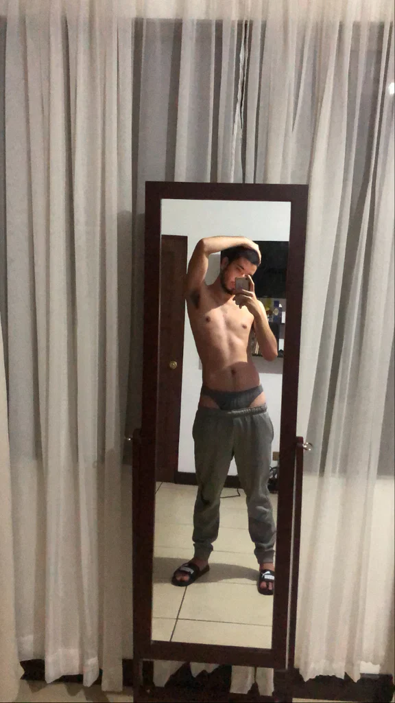 Alexxx's avatar
