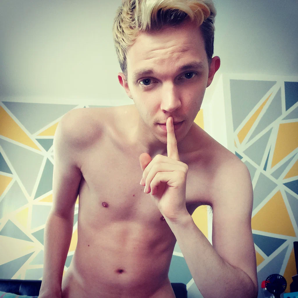 B's avatar