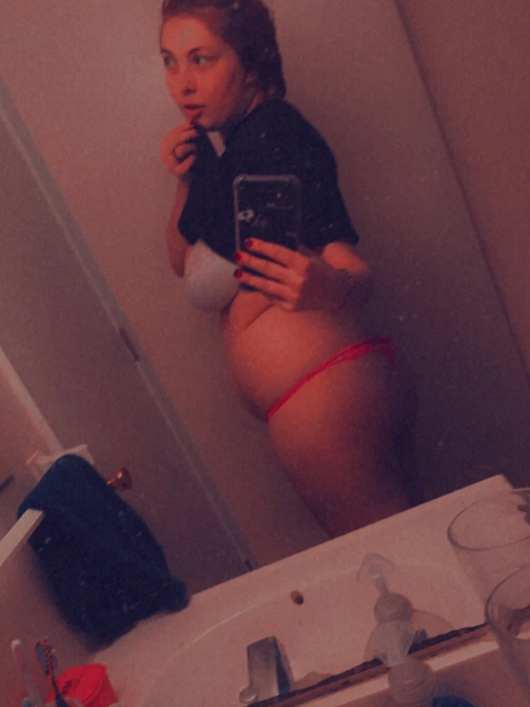 Kaylee Holden's avatar