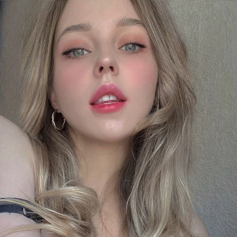 Ashley's avatar