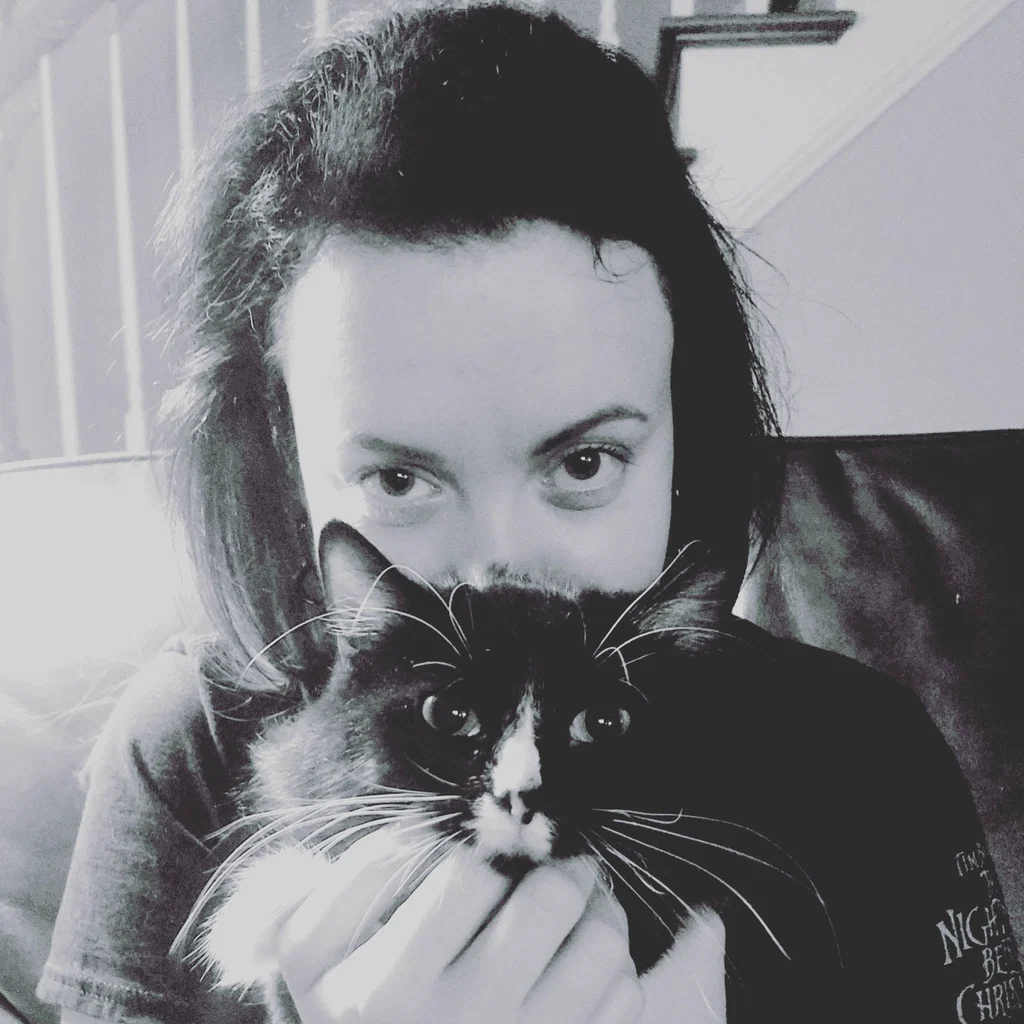Lellie's avatar