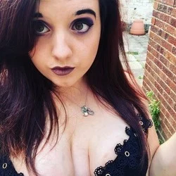 🔥little miss daisy dom 😈's avatar