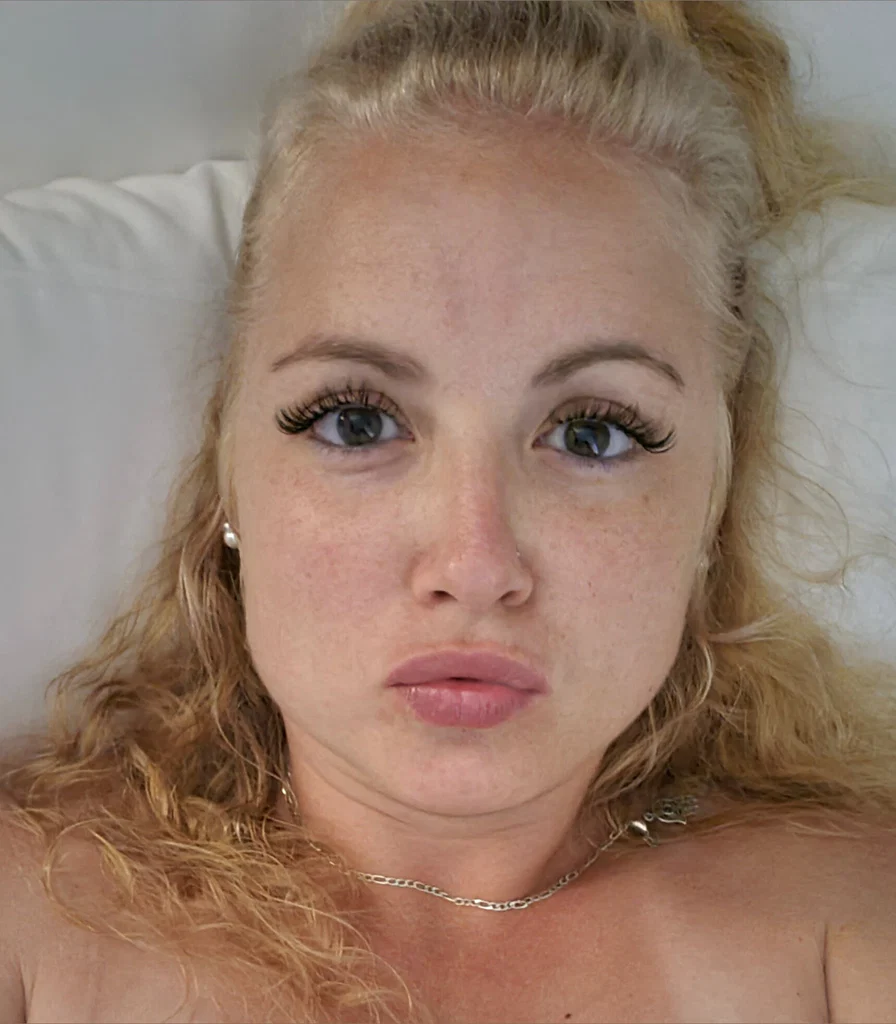 AymiModel's avatar