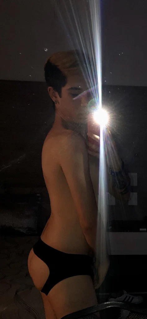 Dan XXX's avatar