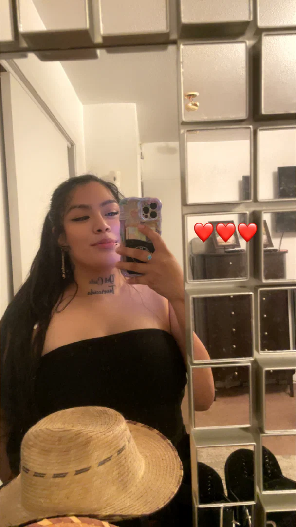 Babygirl🍒 profile banner