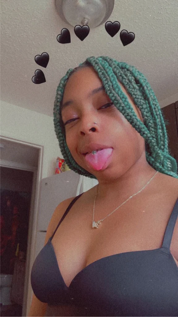 SLIPPERY LIKE BUTTAA 🤤's avatar