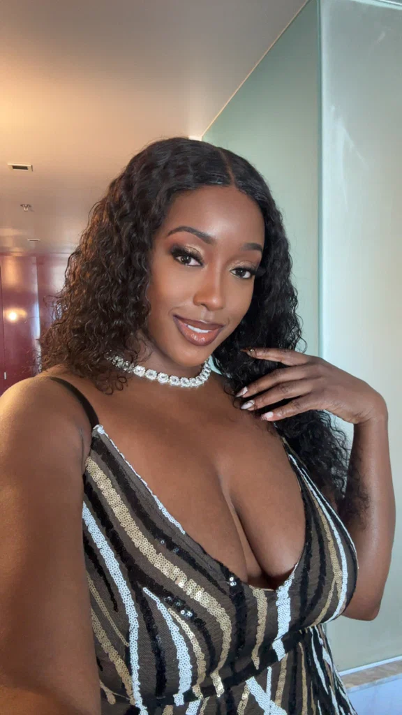 Glamazon Tyomi's avatar