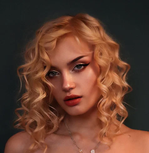 Lisa Simpsoon's avatar