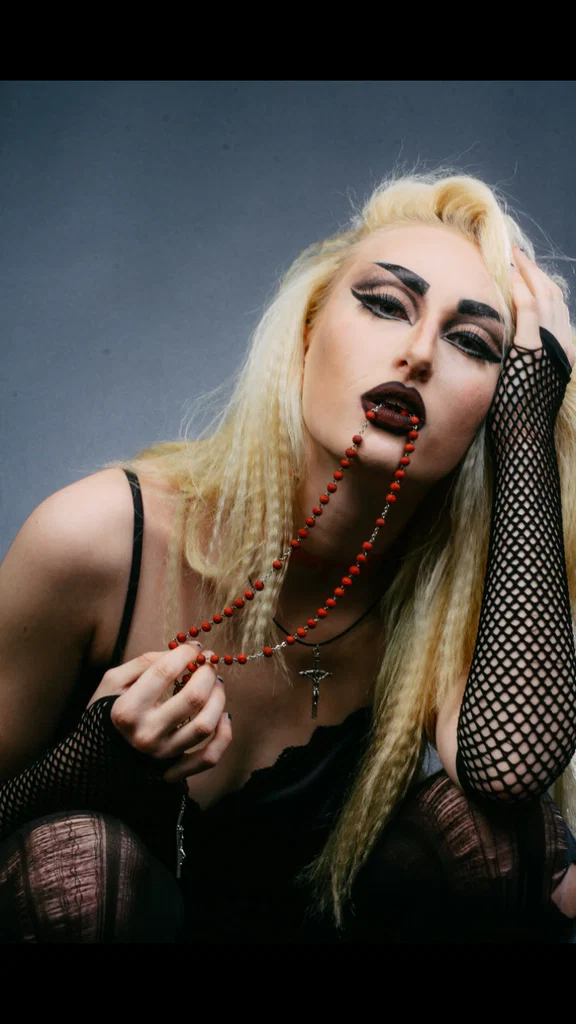 Goth Barbie's avatar