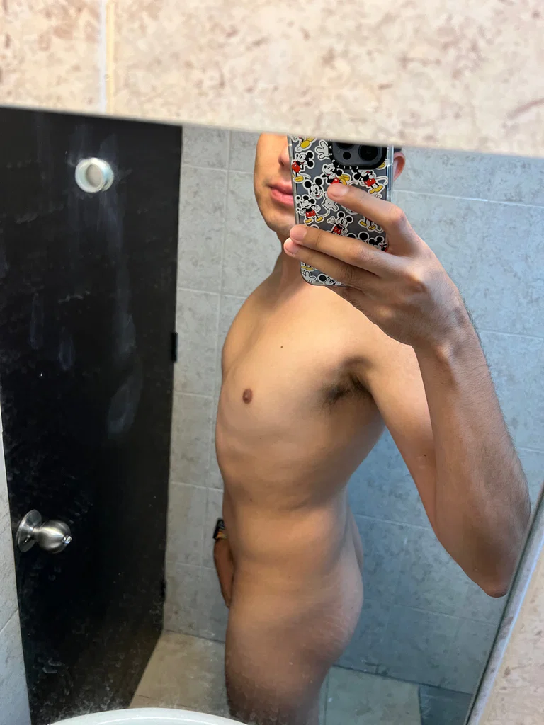 Freaky Gaymer's avatar