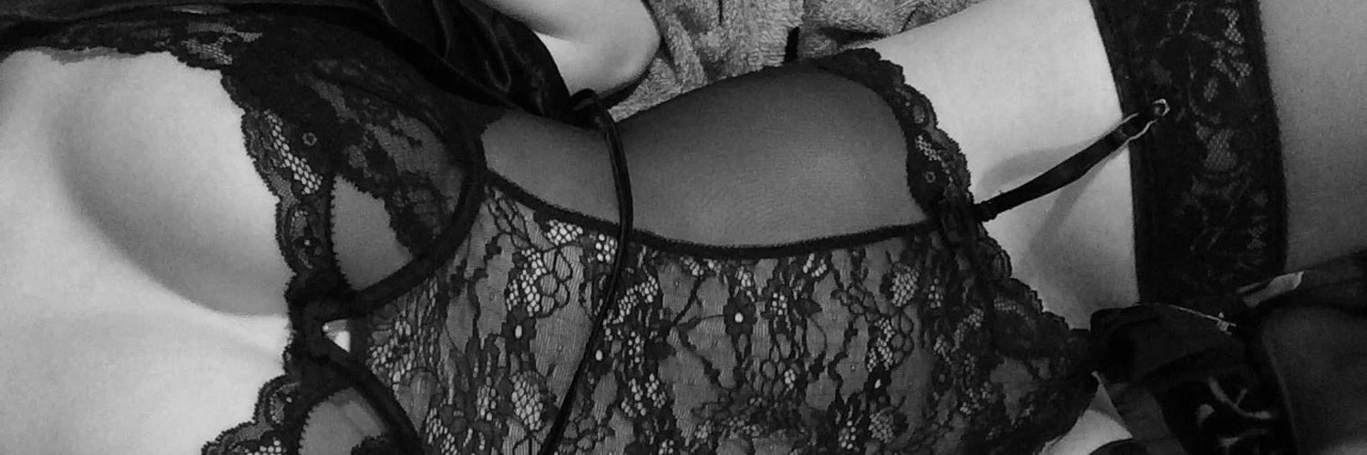 Sabrina π¦ profile banner