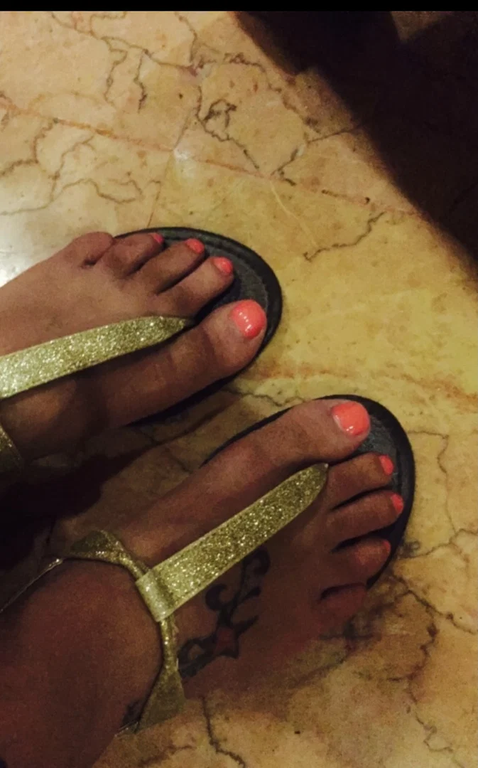 Sexylatinafeet profile banner