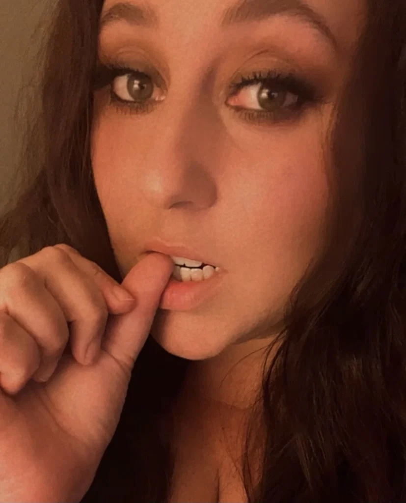 Ember Rose's avatar