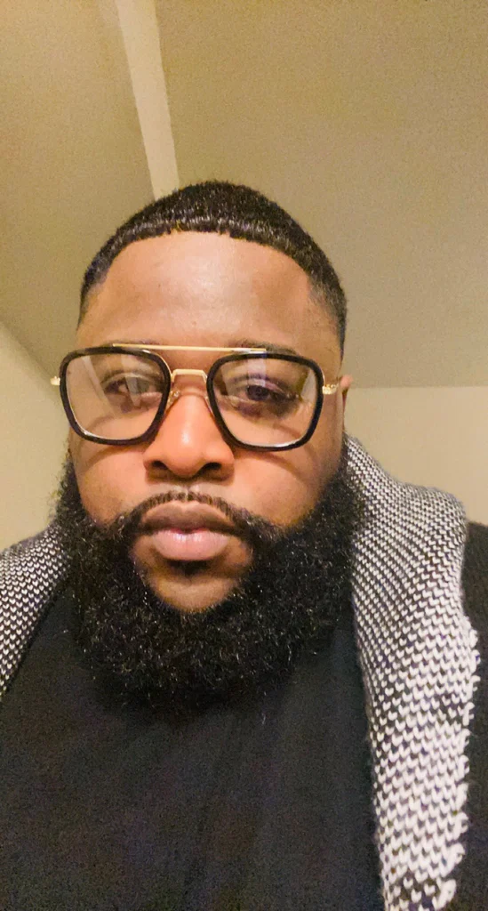Big Teddy 🍫🧸's avatar