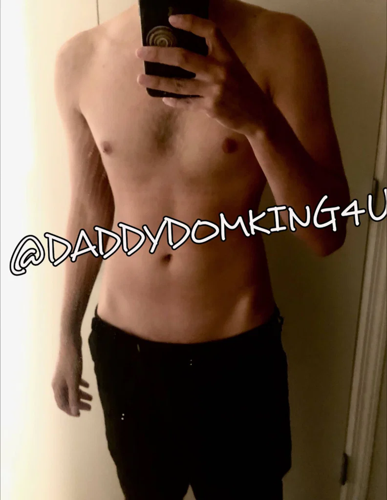 DaddyDomKing4U