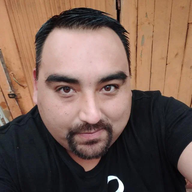 Alex Domínguez