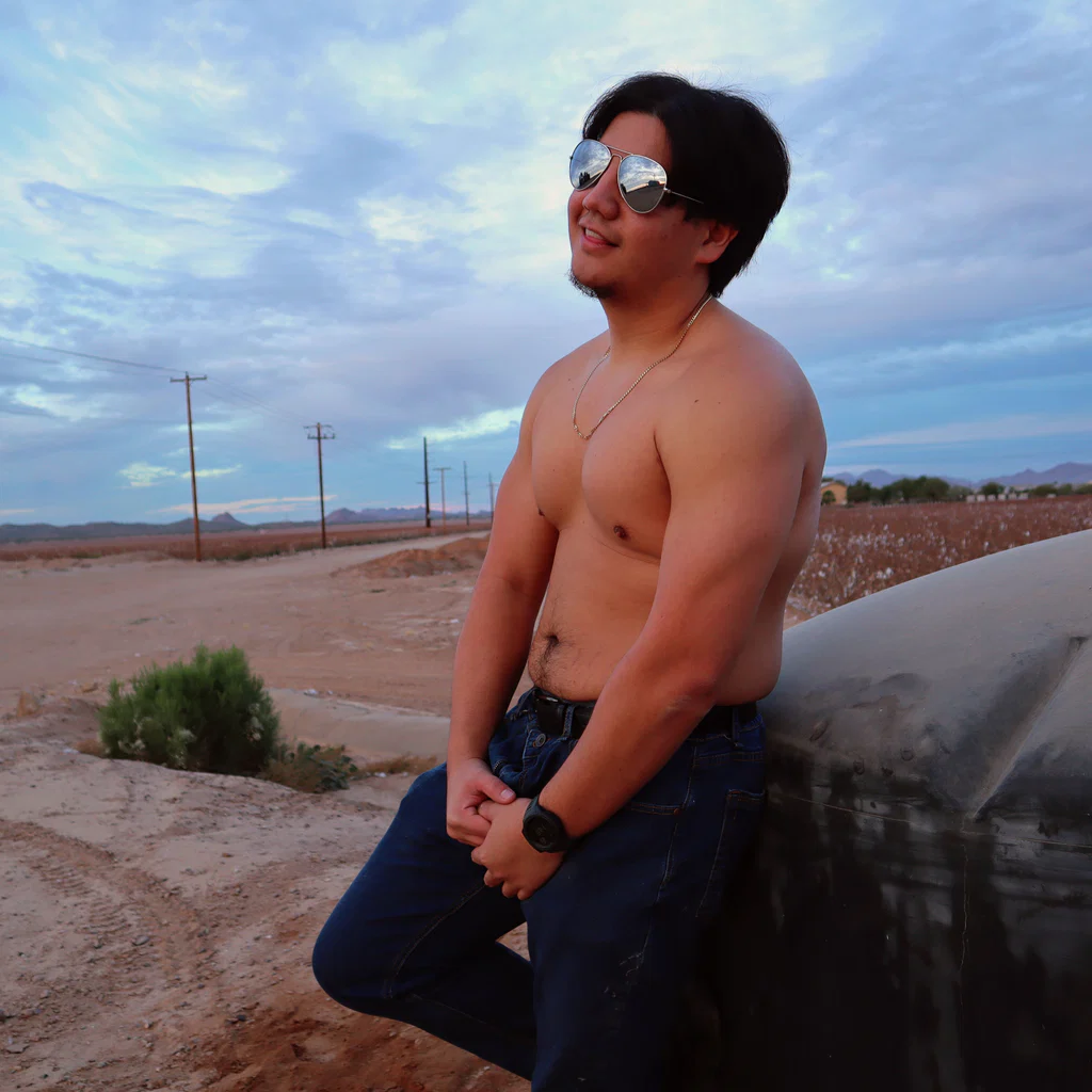 The Hawaiian Hunk's avatar