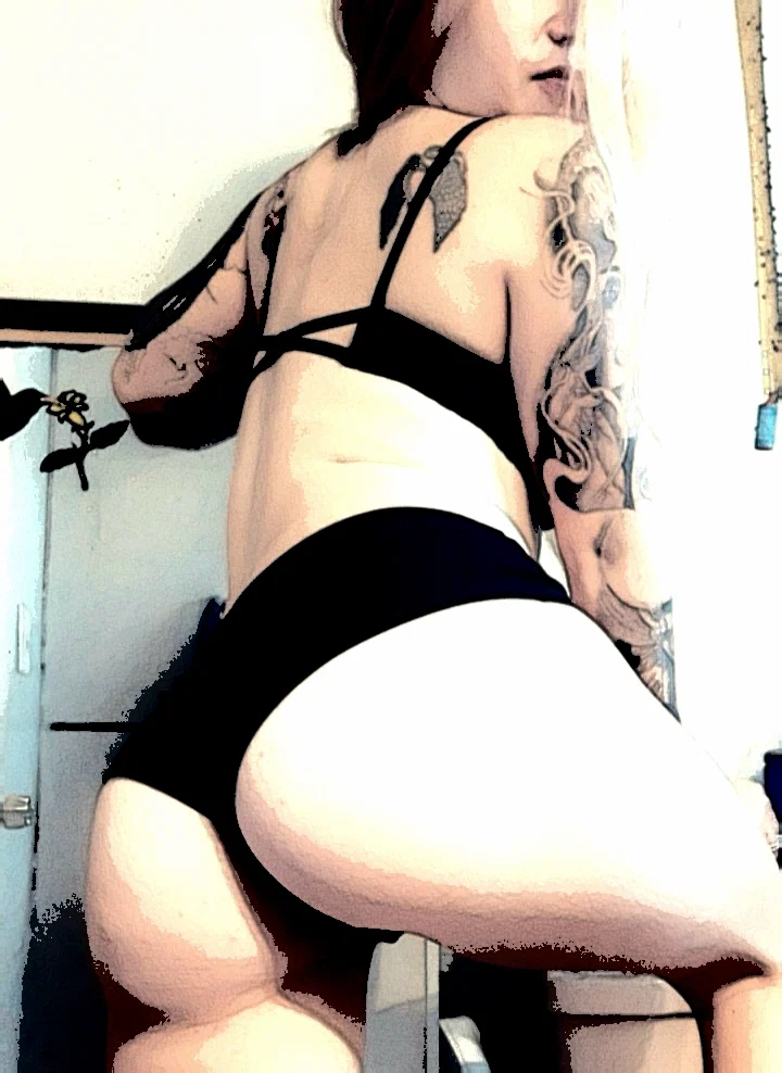 Victoria Rae profile banner
