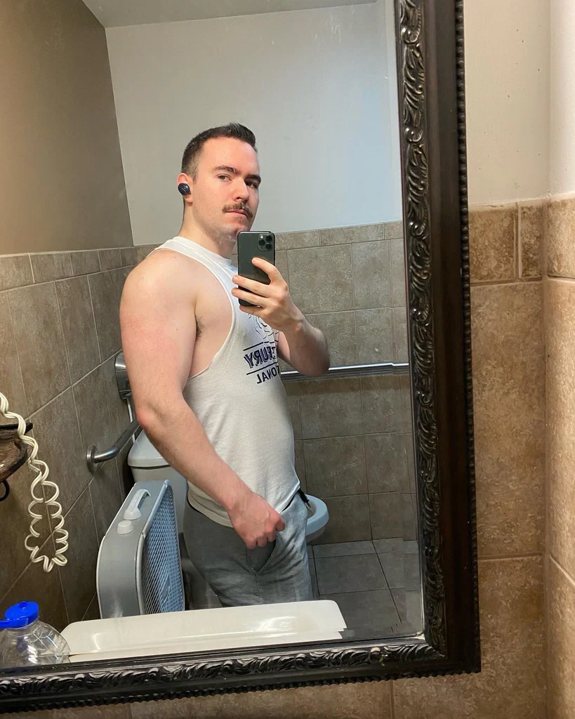 MusclesInstalling's avatar