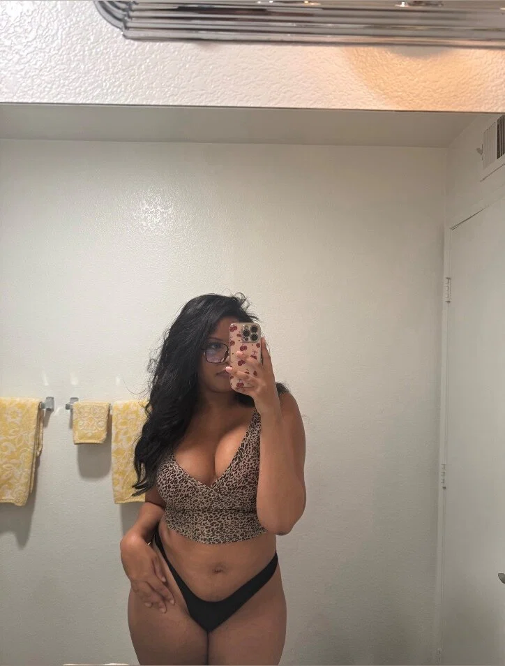 Kandi Paulina