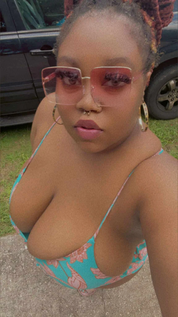 QueenP_bbw_