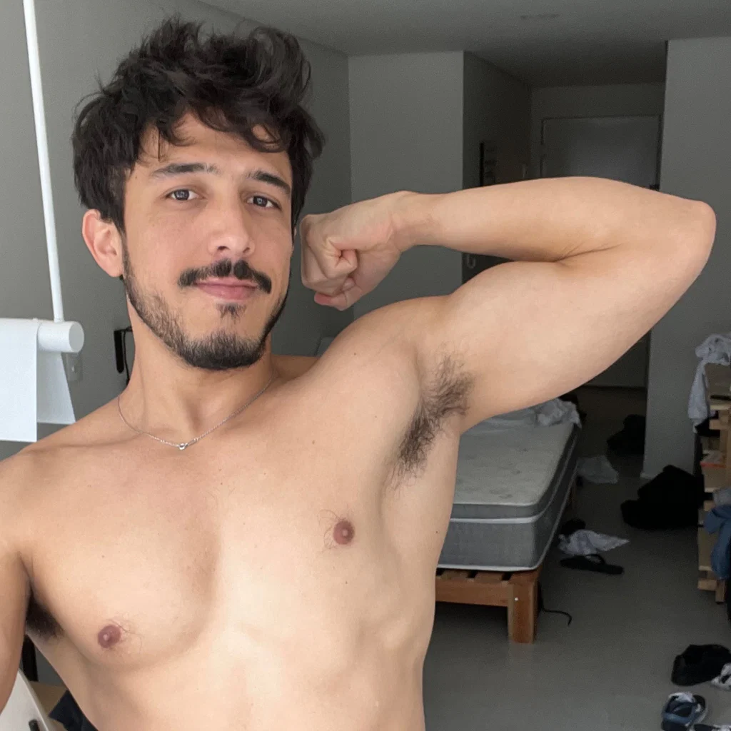 R O T C E H 🇧🇷's avatar