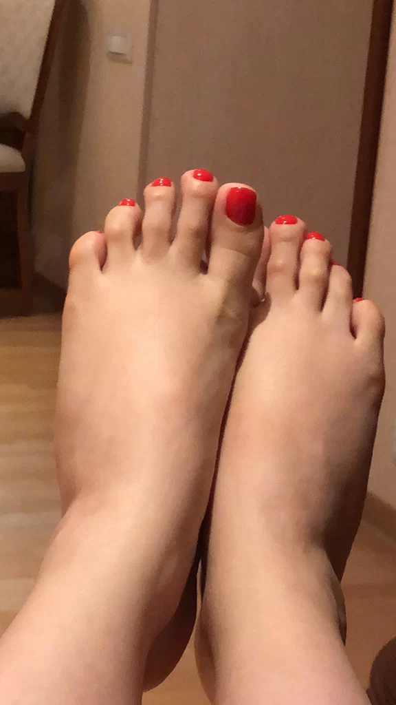 ArtyFeet's avatar