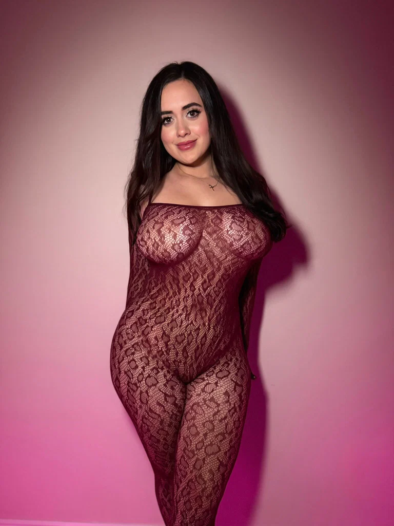 Veronica Rose