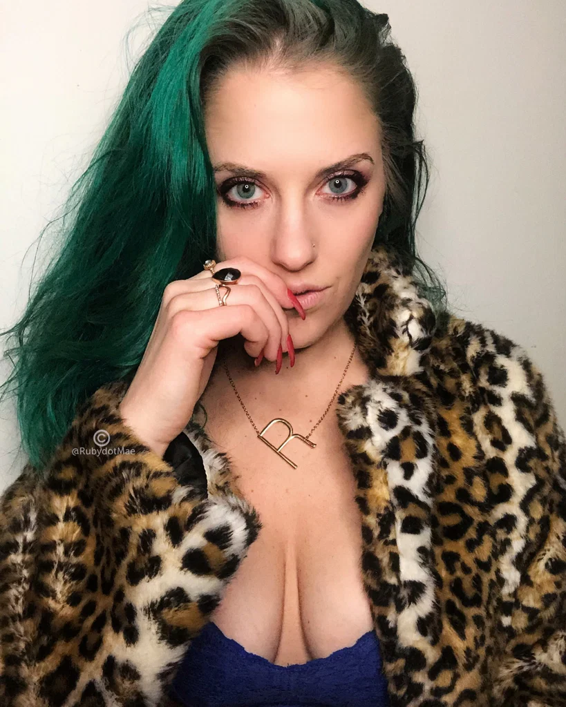Ruby Mae's avatar