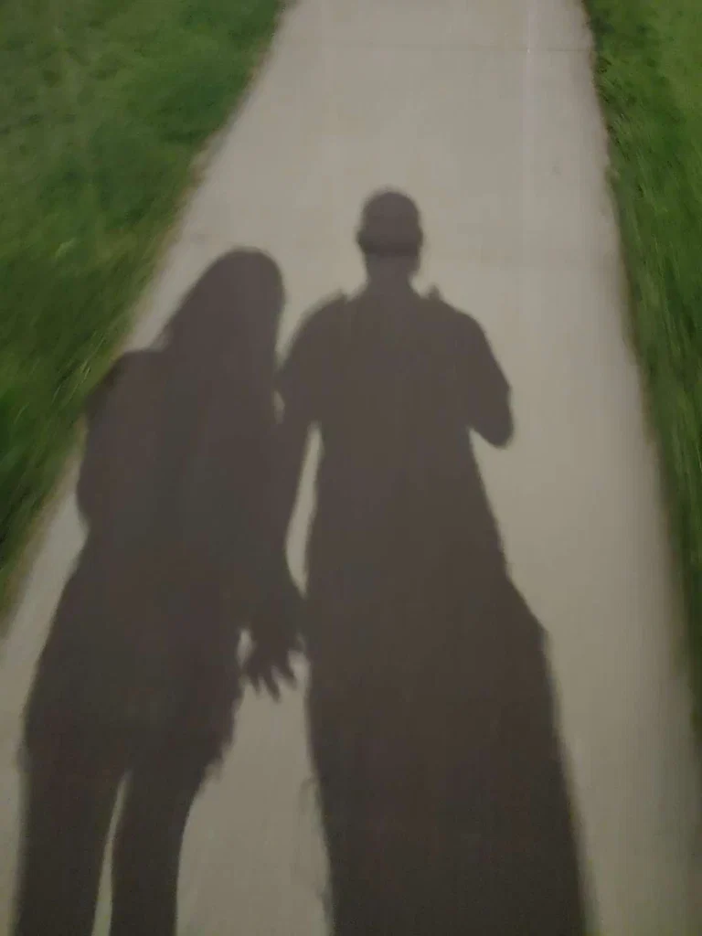 Drew and Ellie's avatar