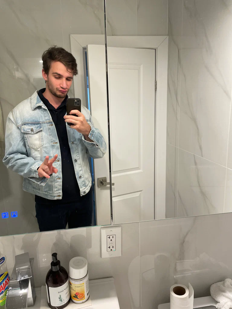Roman K's avatar
