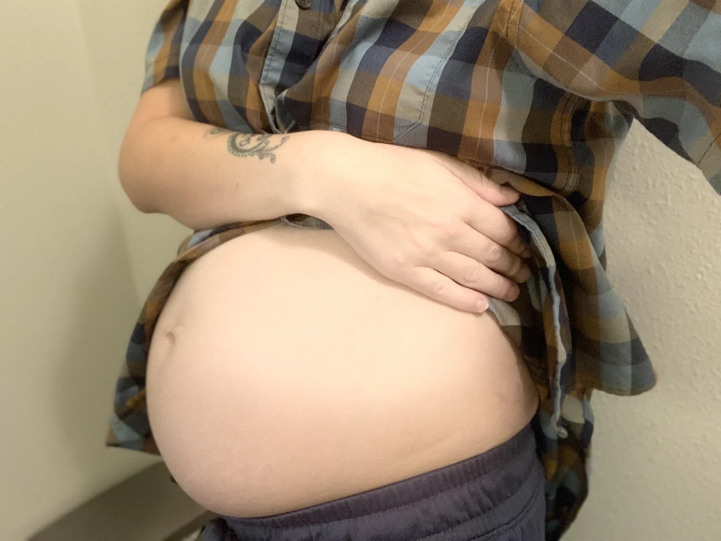 Prego massage mommy profile banner