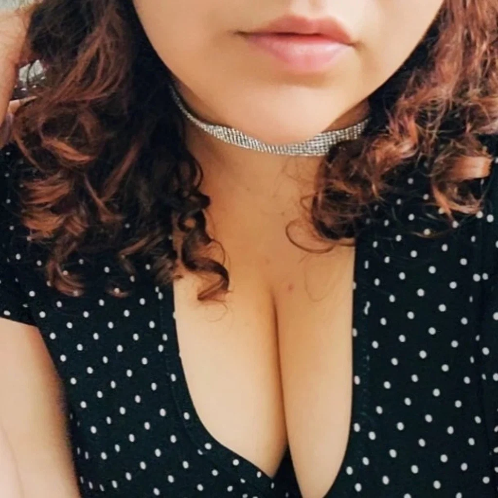 Alluring Vixen's avatar